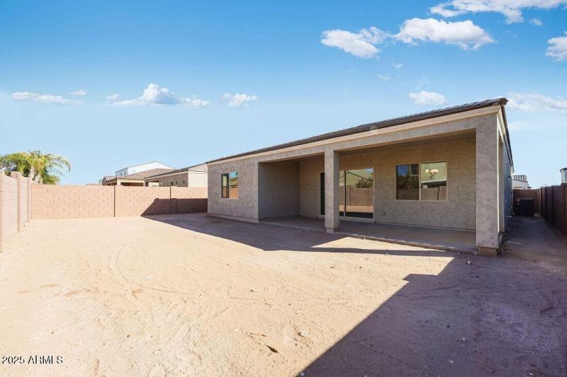 4050 E BRITTLEBUSH Lane - Ready Now!