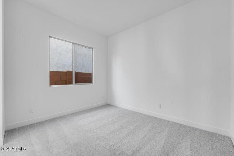 4050 E BRITTLEBUSH Lane - Ready Now!