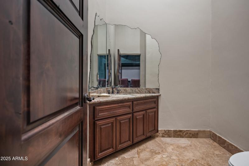 9290 E Thompson Peak Pkwy #409-18-2