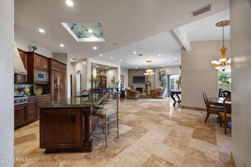 9290 E Thompson Peak Pkwy #409-19-2