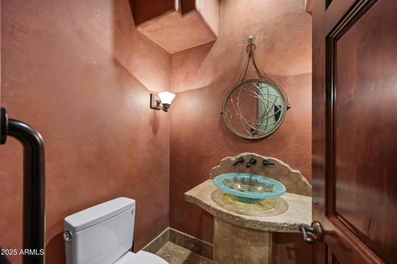 9290 E Thompson Peak Pkwy #409-21-2