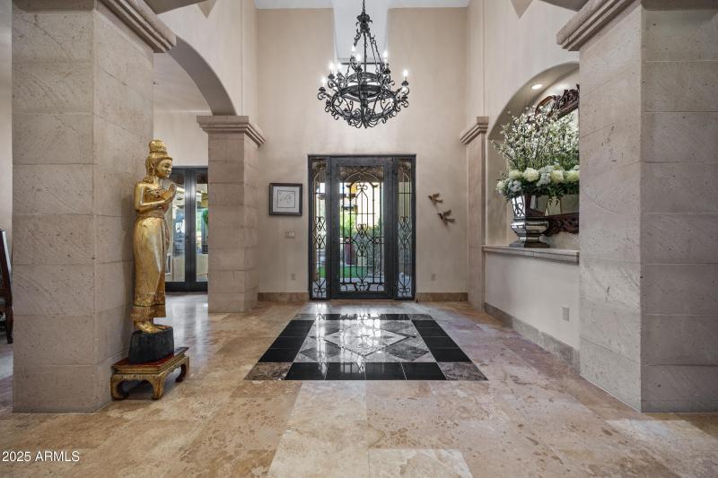 9290 E Thompson Peak Pkwy #409-23-2