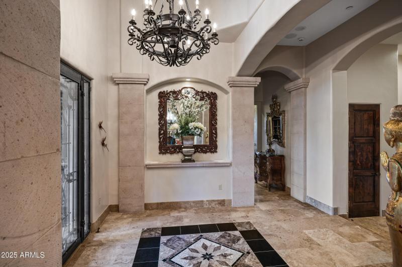 9290 E Thompson Peak Pkwy #409-24-2