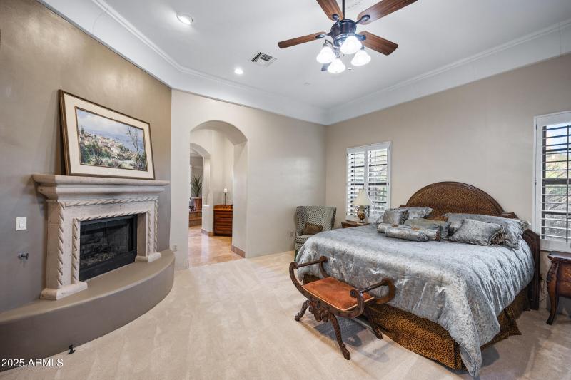 9290 E Thompson Peak Pkwy #409-29-2