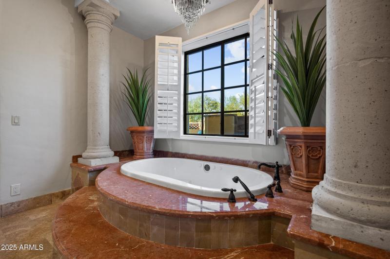 9290 E Thompson Peak Pkwy #409-34-2