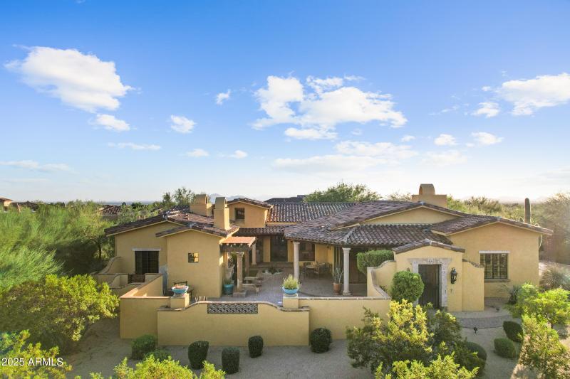 9290 E Thompson Peak Pkwy #409-43-2