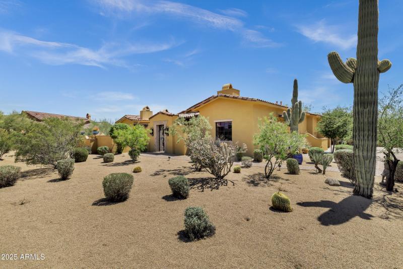 9290 E Thompson Peak Pkwy #409-1