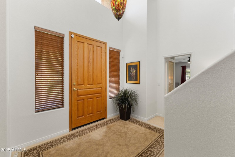 05-8100 E Camelback Rd