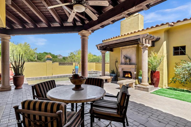 9290 E Thompson Peak Pkwy #409-11