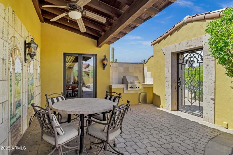 9290 E Thompson Peak Pkwy #409-12