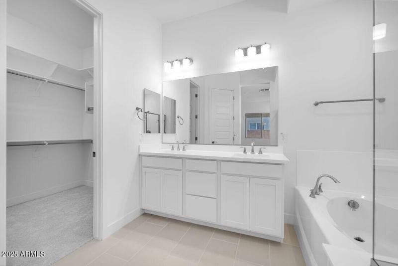 4068 E BRITTLEBUSH Lane - Ready Now!