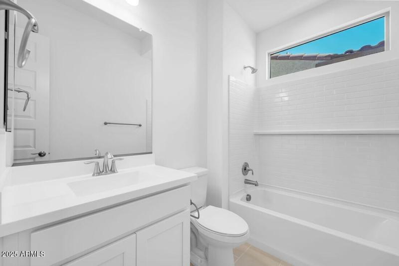 4068 E BRITTLEBUSH Lane - Ready Now!