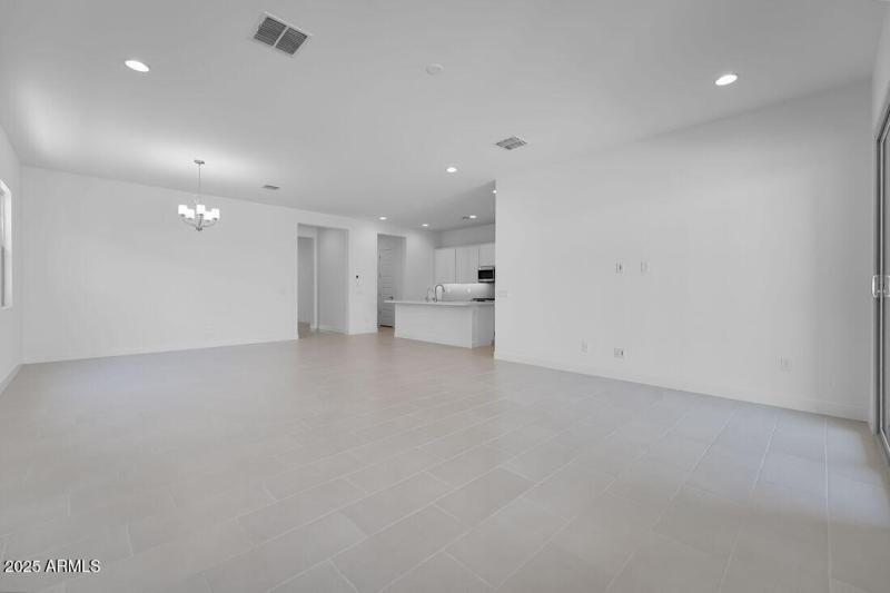 4068 E BRITTLEBUSH Lane - Ready Now!