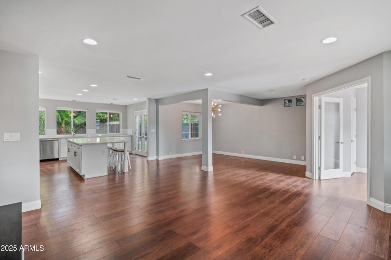 2816 N 70TH ST, Scottsdale, AZ 85257