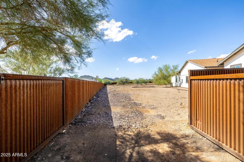 RV GATE 2