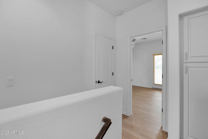 11-web-or-mls-P1327233