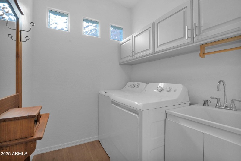 13-web-or-mls-P1327235