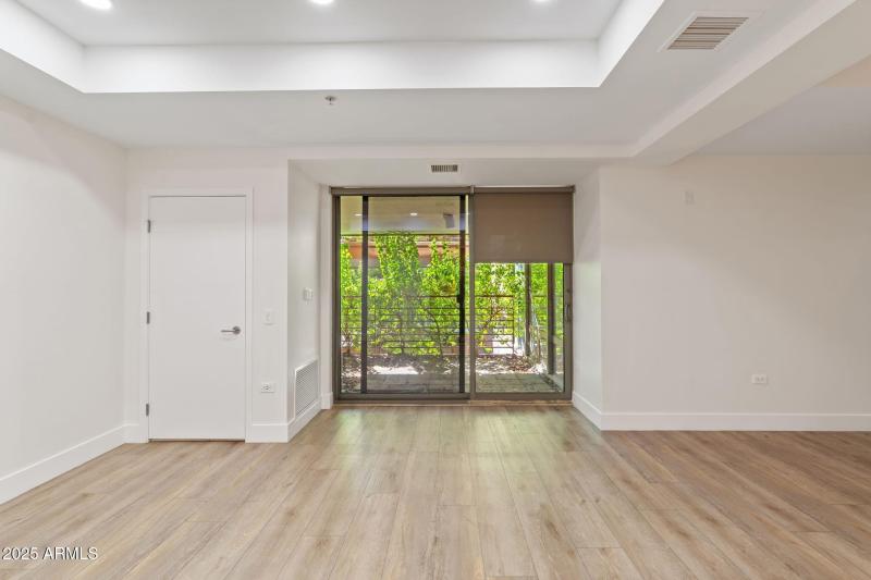 16-web-or-mls-DSC_2016