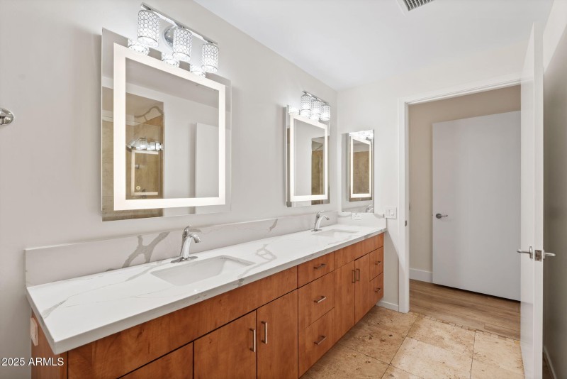 26-web-or-mls-DSC_2026