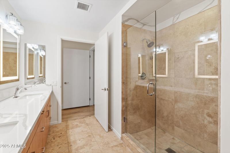 27-web-or-mls-DSC_2027