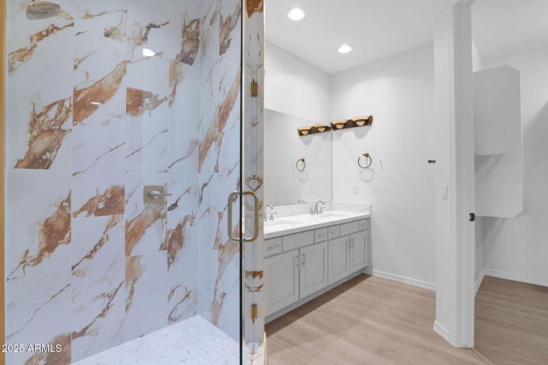 32-web-or-mls-P1327265