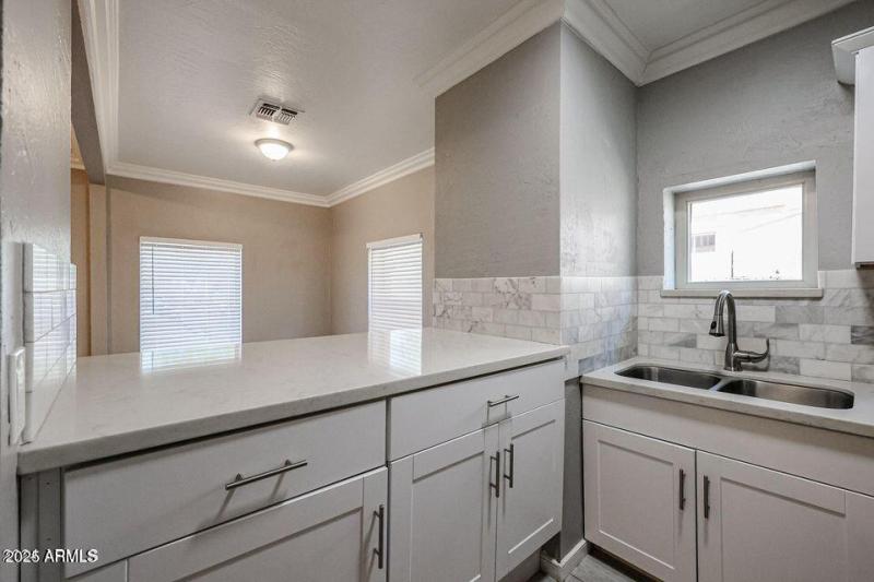 20241230230524435789000000-o