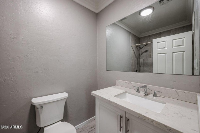 20241230230526321303000000-o