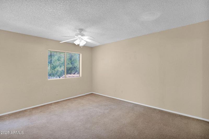 15-web-or-mls-P1315109