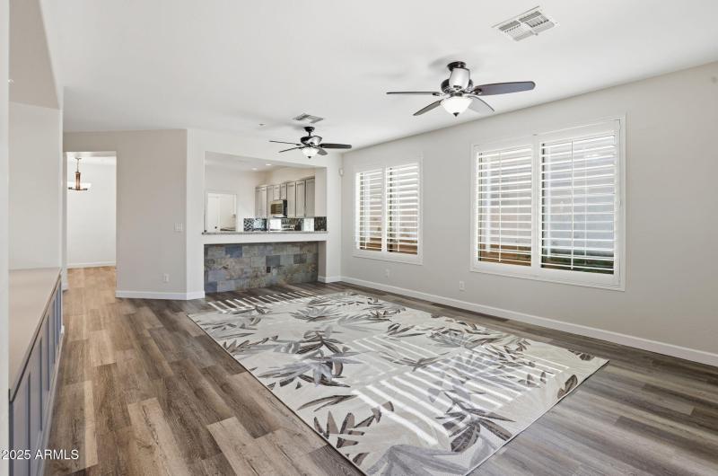 Addtl Breakfast Bar area