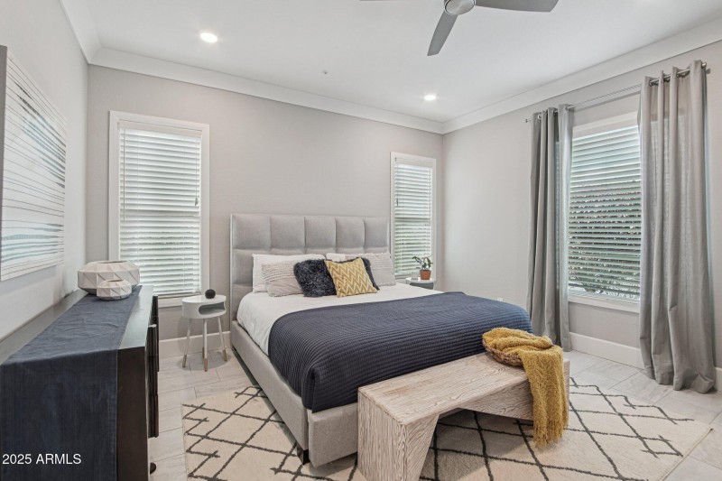 25-web-or-mls-W Evergreen Ter-S1510-025