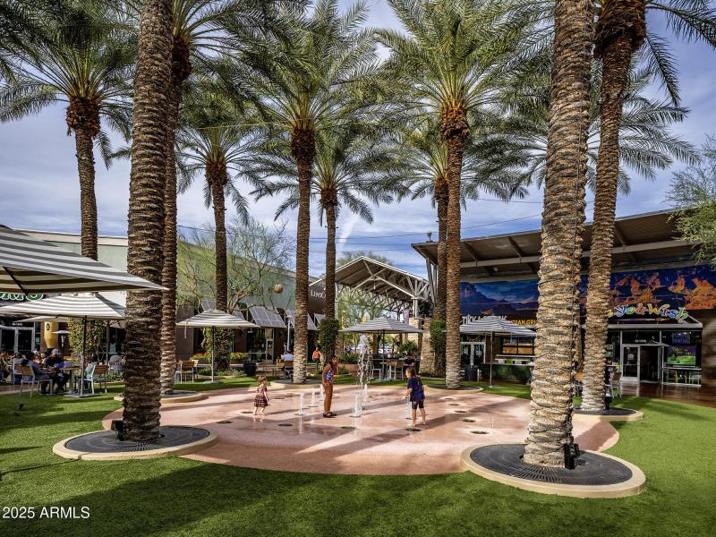 Desert Ridge Marketplace