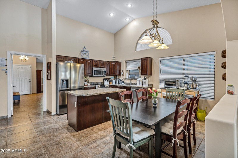 85 W Pasture Canyon Dr-10