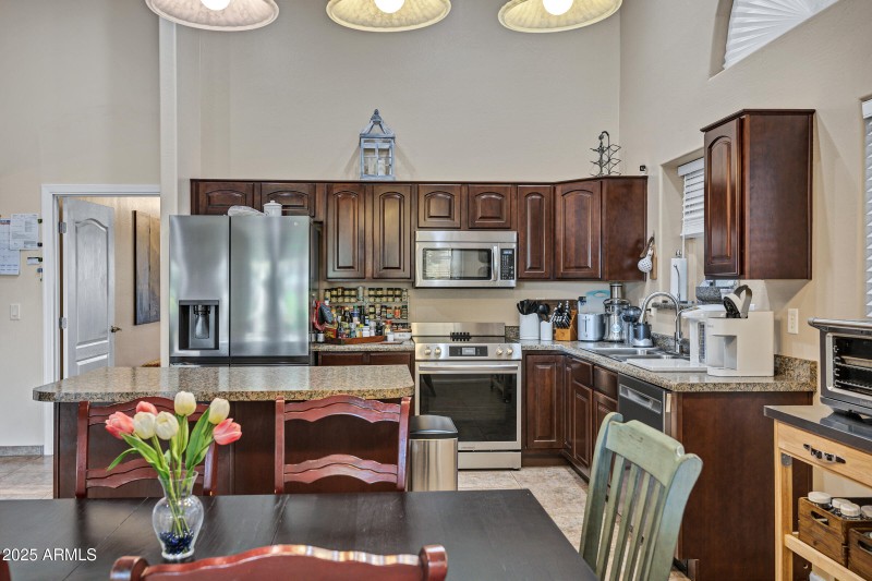 85 W Pasture Canyon Dr-13