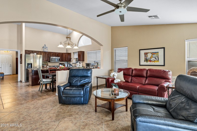 85 W Pasture Canyon Dr-15