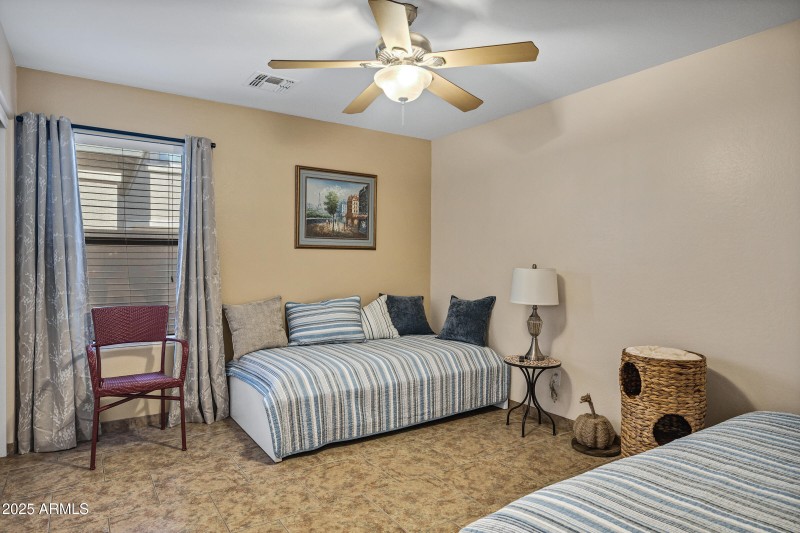 85 W Pasture Canyon Dr-19