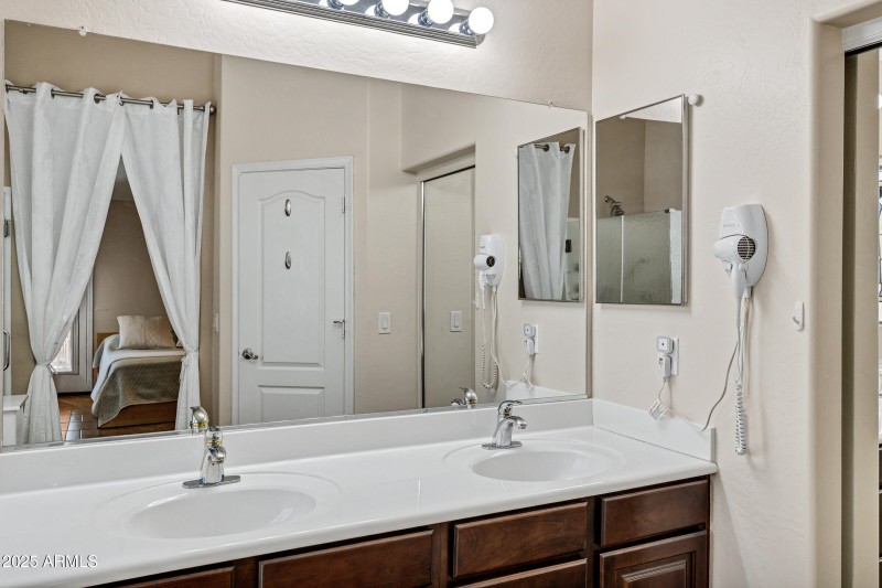 85 W Pasture Canyon Dr-26