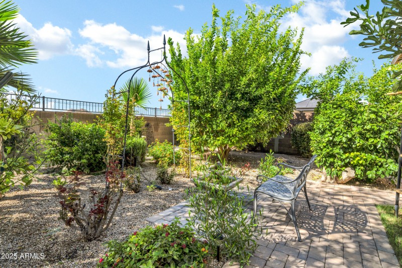 85 W Pasture Canyon Dr-33