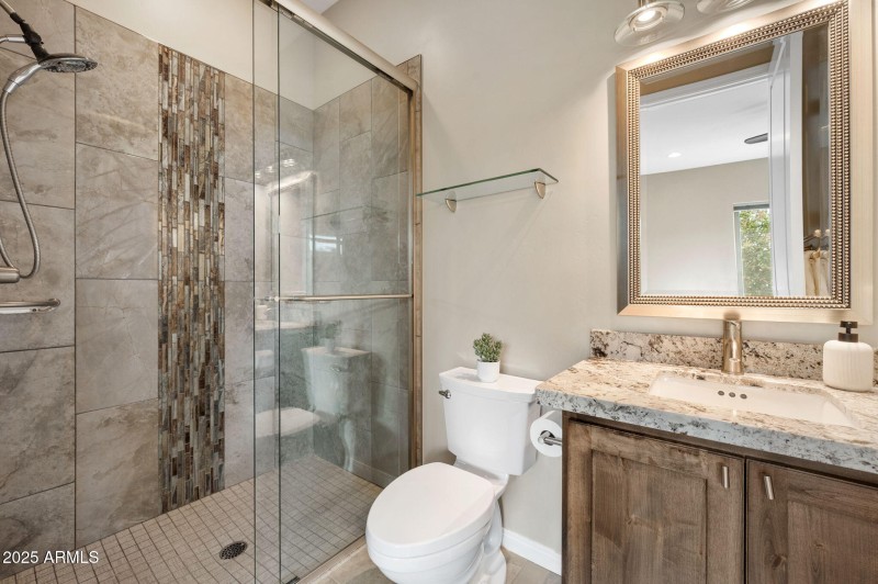 27-Bedroom 2 Bathroom