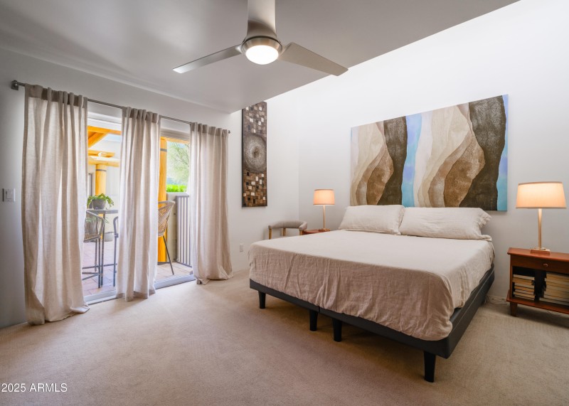 Listings_2014_SmoketreeDr_Images-44