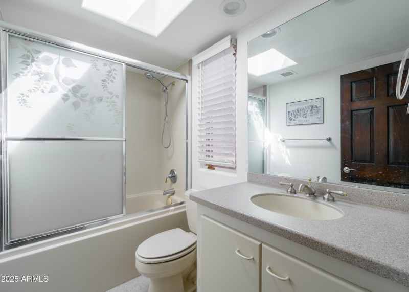 Listings_2014_SmoketreeDr_Images-63