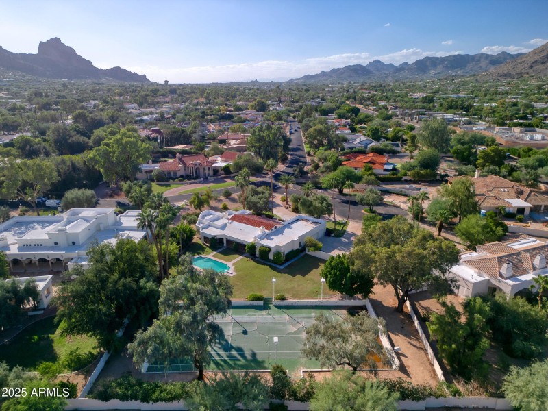 Camelback Mountain view corridor