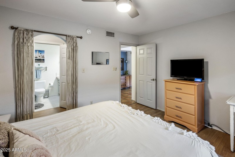 21-web-or-mls-D46A4298