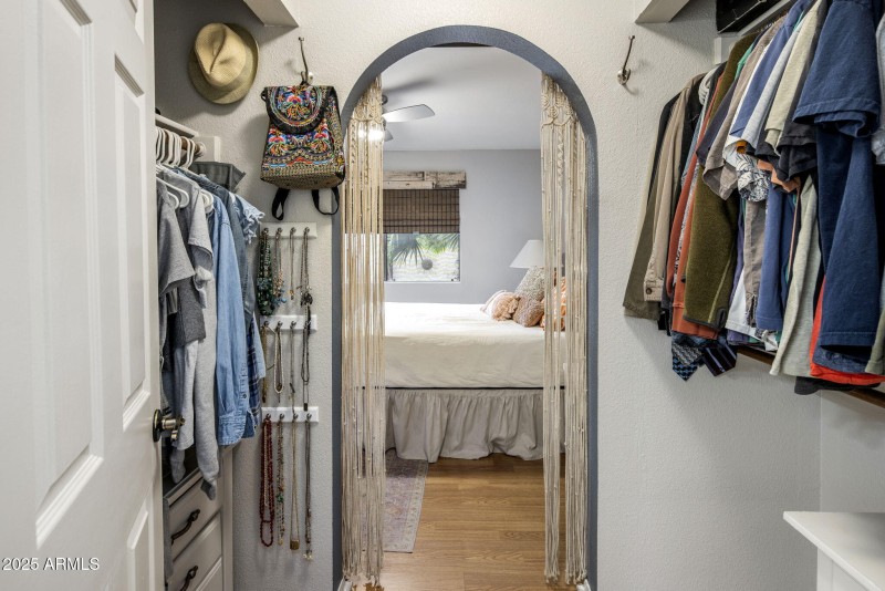 22-web-or-mls-D46A4305