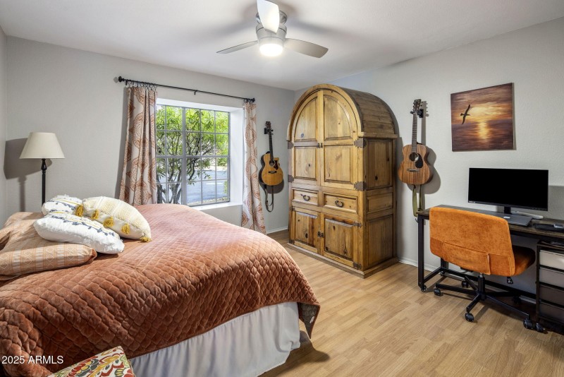 24-web-or-mls-D46A4315