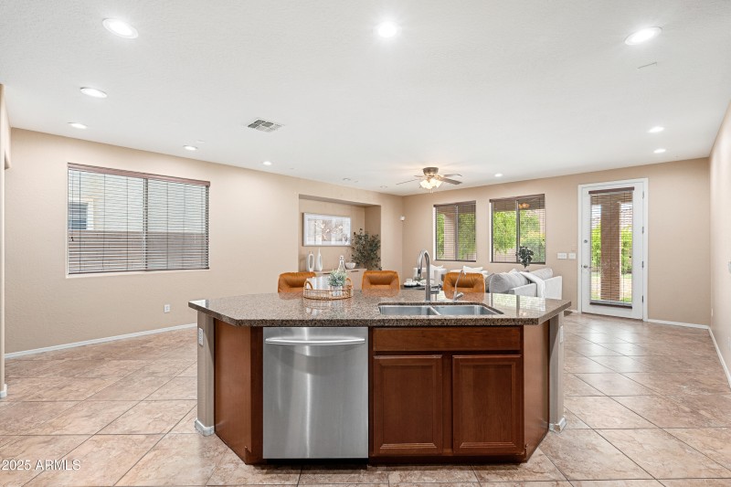 3693 E Sparrow Pl - 13