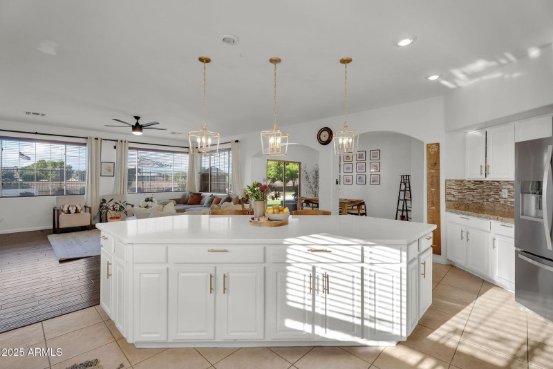 13-web-or-mls-Fruitvale-17