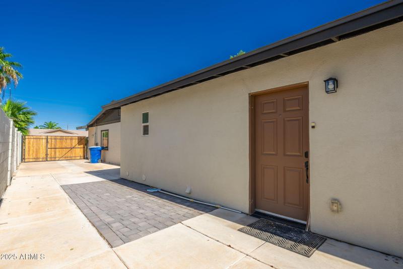 2811 W Rosewood Dr - 43