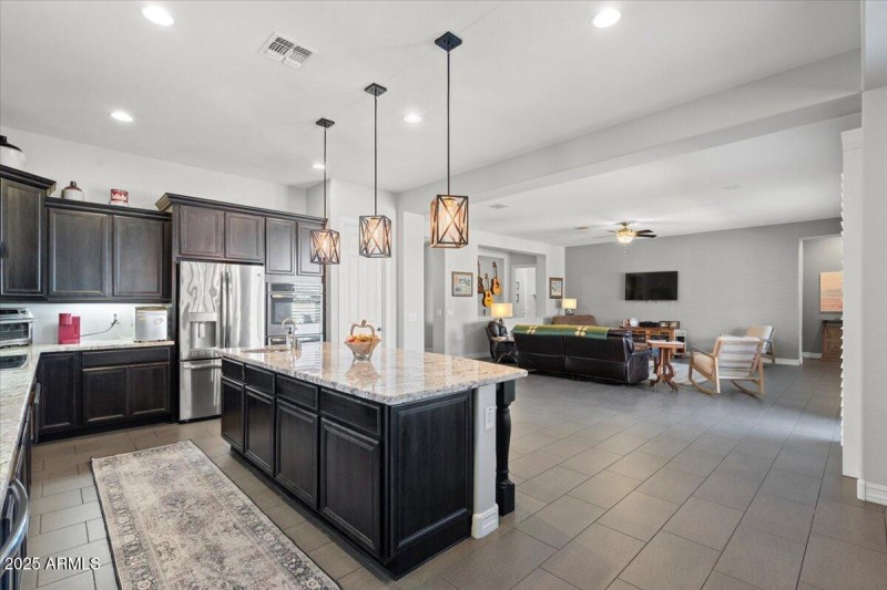 21-Palm St Mesa Photo_20