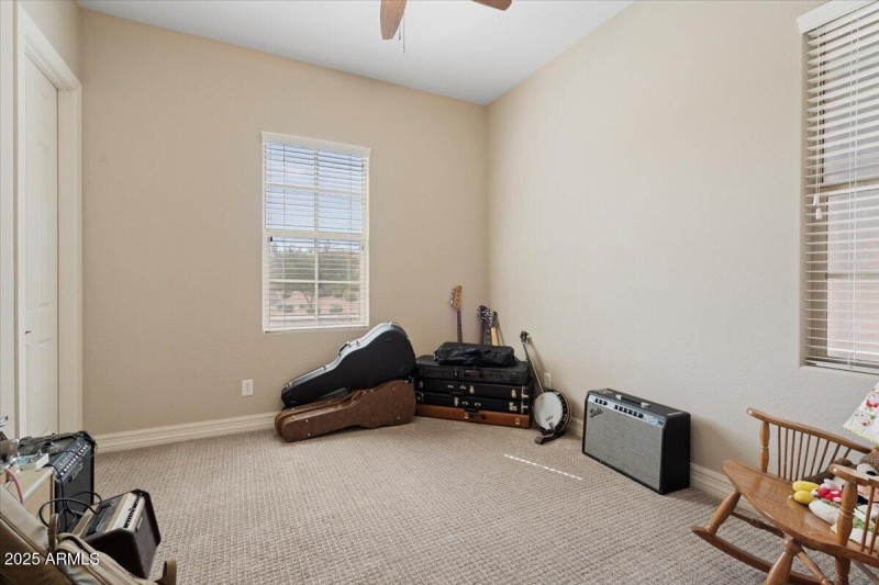 26-Palm St Mesa Photo_4