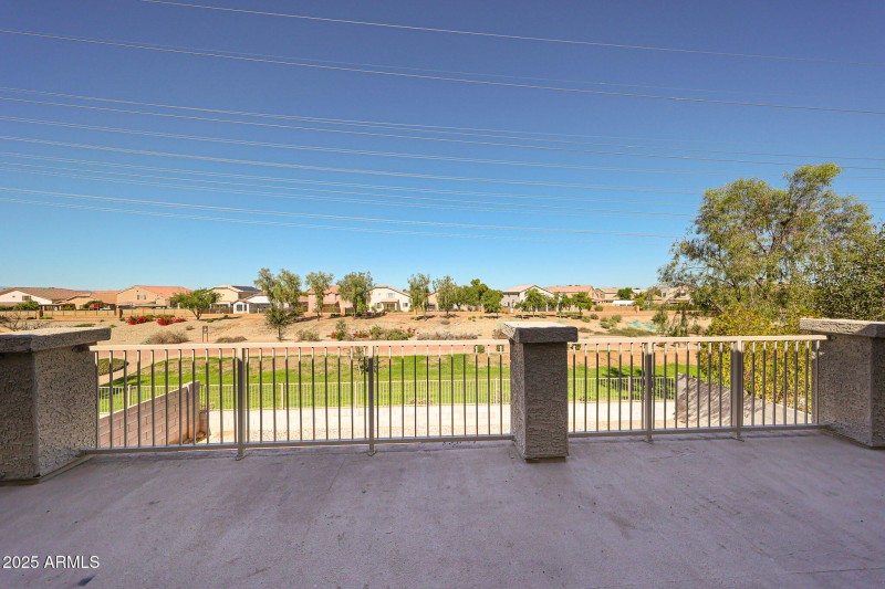 C (Fence lot View) (4)